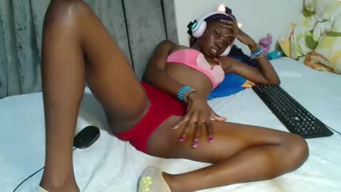 kirah_hot online show from 15, 11, 2025