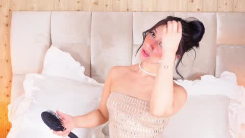 Snapshot of kirakayleigh chatting on 15, 12, 2024 kira online show from 15, 12, 2024