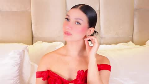 Snapshot of kirakayleigh chatting on 20, 10, 2025 kira online show from 20, 10, 2025