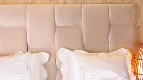 Snapshot of kirakayleigh chatting on 28, 10, 2025 kira online show from 28, 10, 2025