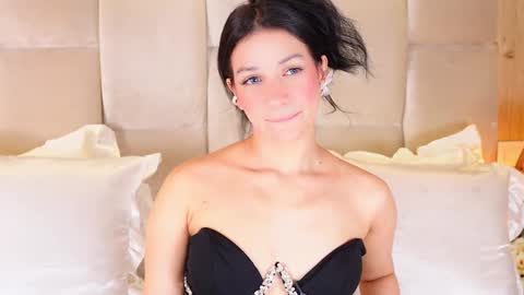 Snapshot of kirakayleigh chatting on 9, 11, 2025 kira online show from 9, 11, 2025