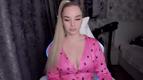 kirakrox online show from 11, 11, 2025