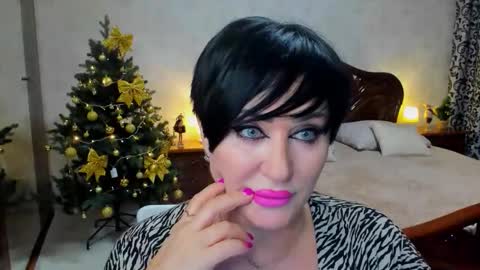 Kira online show from 21, 12, 2025