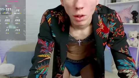    online show from 13, 1, 2025