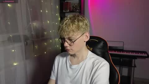 Kirill and Andrey online show from 8, 3, 2025