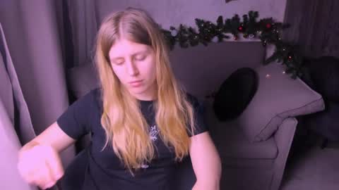 Kira online show from 12, 12, 2024