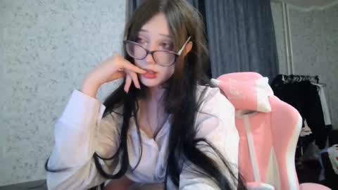 Snapshot of kirstievelasco chatting on 20, 9, 2025 Nicole online show from 20, 9, 2025