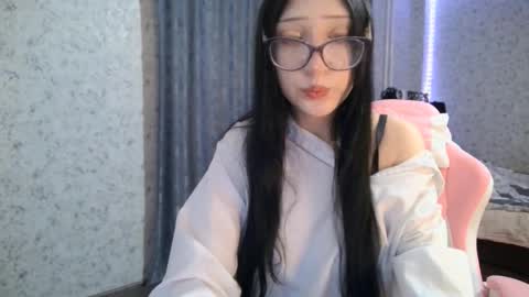 Snapshot of kirstievelasco chatting on 2, 10, 2025 Nicole online show from 2, 10, 2025