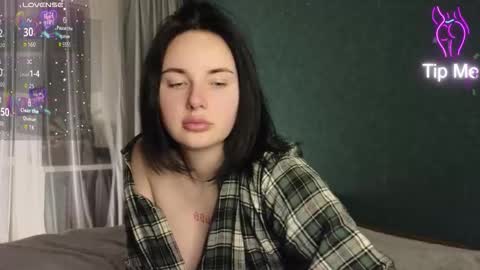 Kira online show from 12, 3, 2026