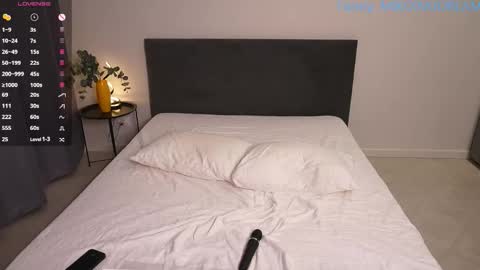 Kisa  20SALE online show from 18, 11, 2025