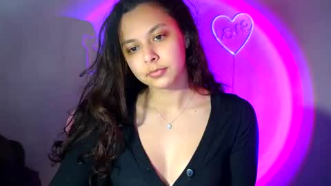 kiss_ameliaa online show from 28, 2, 2025