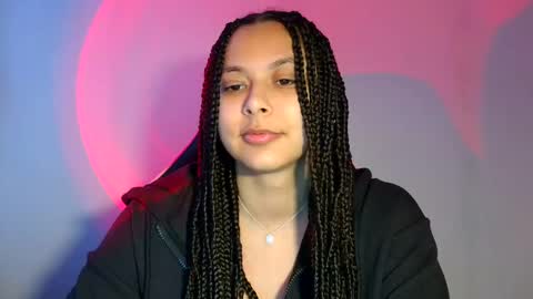 kiss_ameliaa online show from 7, 3, 2025