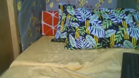 Snapshot of kiss_me_loves chatting on 13, 1, 2025 kiss_me_loves online show from 13, 1, 2025