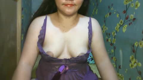 Snapshot of kiss_me_loves chatting on 13, 1, 2025 kiss_me_loves online show from 13, 1, 2025