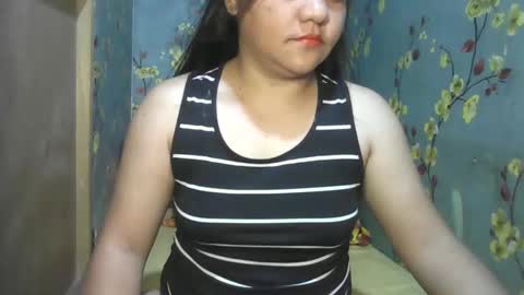 Snapshot of kiss_me_loves chatting on 30, 1, 2025 kiss_me_loves online show from 30, 1, 2025