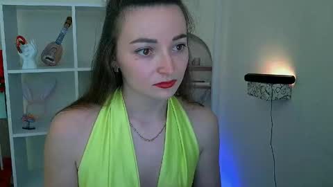 Snapshot of kiss_shy chatting on 25, 5, 2026 Valeria online show from 25, 5, 2026