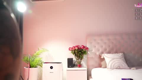 Snapshot of kissing33 chatting on 16, 3, 2026 kissing33 online show from 16, 3, 2026