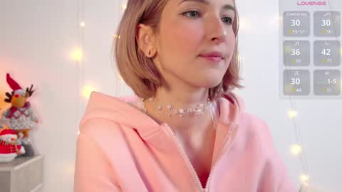 Snapshot of kisskiss_muah chatting on 8, 2, 2025 Kate online show from 8, 2, 2025