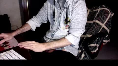 kissofbanned1983 online show from 21, 11, 2025