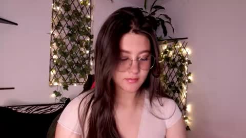 Helena and Brad online show from 4, 8, 2026