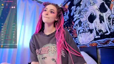 Kissthasky online show from 27, 1, 2025