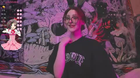 Kissthasky online show from 8, 11, 2025