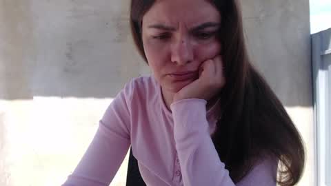 Snapshot of kitcatheaven4u chatting on 18, 6, 2026 Im Amaia Everyone Merry Christmas online show from 18, 6, 2026
