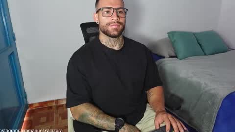 Snapshot of kite__ chatting on 4, 1, 2025 kite__ online show from 4, 1, 2025