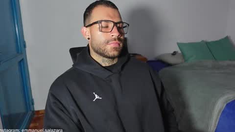 Snapshot of kite__ chatting on 15, 1, 2025 kite__ online show from 15, 1, 2025