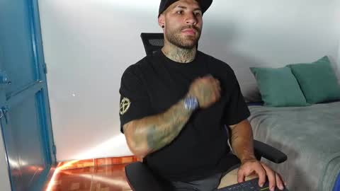 Snapshot of kite__ chatting on 29, 1, 2025 kite__ online show from 29, 1, 2025