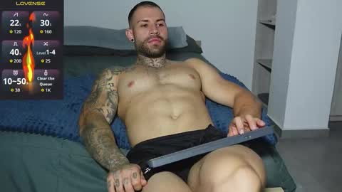 Snapshot of kite__ chatting on 15, 10, 2025 kite__ online show from 15, 10, 2025