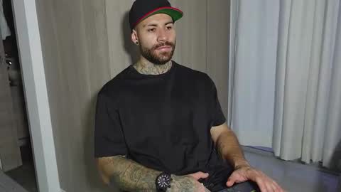 Snapshot of kite__ chatting on 5, 1, 2026 kite__ online show from 5, 1, 2026