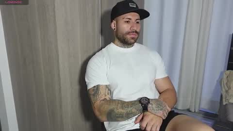 Snapshot of kite__ chatting on 12, 1, 2026 kite__ online show from 12, 1, 2026