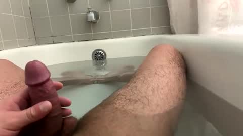 Snapshot of kitkatmac chatting on 1, 1, 2025 kitkatmac online show from 1, 1, 2025