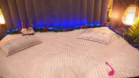 Snapshot of kitnis1love chatting on 11, 1, 2025 kitness online show from 11, 1, 2025