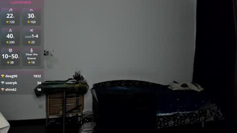 Snapshot of kitsunemoon chatting on 13, 12, 2024 Kitsune online show from 13, 12, 2024