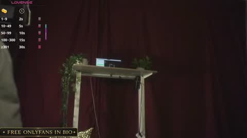 Athena Rose online show from 30, 6, 2026