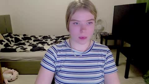 Jennyblonde and Emmabrunette online show from 5, 12, 2024