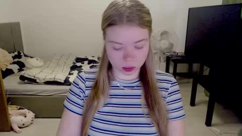 Jennyblonde and Emmabrunette online show from 25, 12, 2024