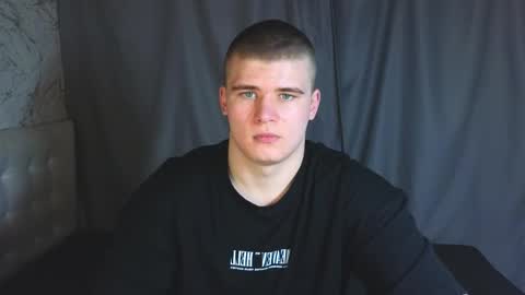 Snapshot of kittenmur chatting on 14, 12, 2024 Vlad online show from 14, 12, 2024