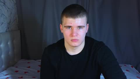 Snapshot of kittenmur chatting on 19, 12, 2024 Vlad online show from 19, 12, 2024