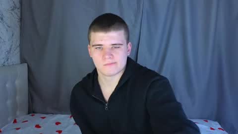 Snapshot of kittenmur chatting on 23, 12, 2024 Vlad online show from 23, 12, 2024