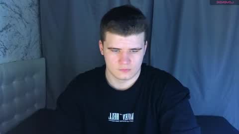 Snapshot of kittenmur chatting on 2, 2, 2025 Vlad online show from 2, 2, 2025