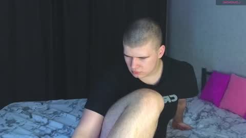 Snapshot of kittenmur chatting on 19, 2, 2025 Vlad online show from 19, 2, 2025