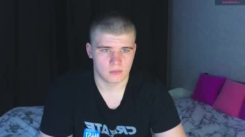 Snapshot of kittenmur chatting on 19, 2, 2025 Vlad online show from 19, 2, 2025