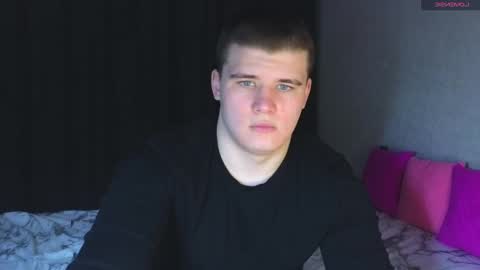 Snapshot of kittenmur chatting on 10, 3, 2025 Vlad online show from 10, 3, 2025