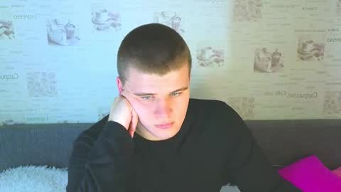 Snapshot of kittenmur chatting on 14, 9, 2025 Vlad online show from 14, 9, 2025