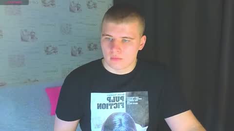 Snapshot of kittenmur chatting on 9, 10, 2025 Vlad online show from 9, 10, 2025