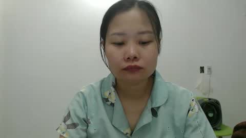 kitti_baby2x online show from 2, 4, 2026