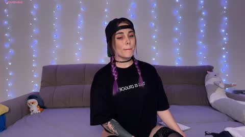 Snapshot of kittie_bear chatting on 19, 1, 2025 Veronica online show from 19, 1, 2025